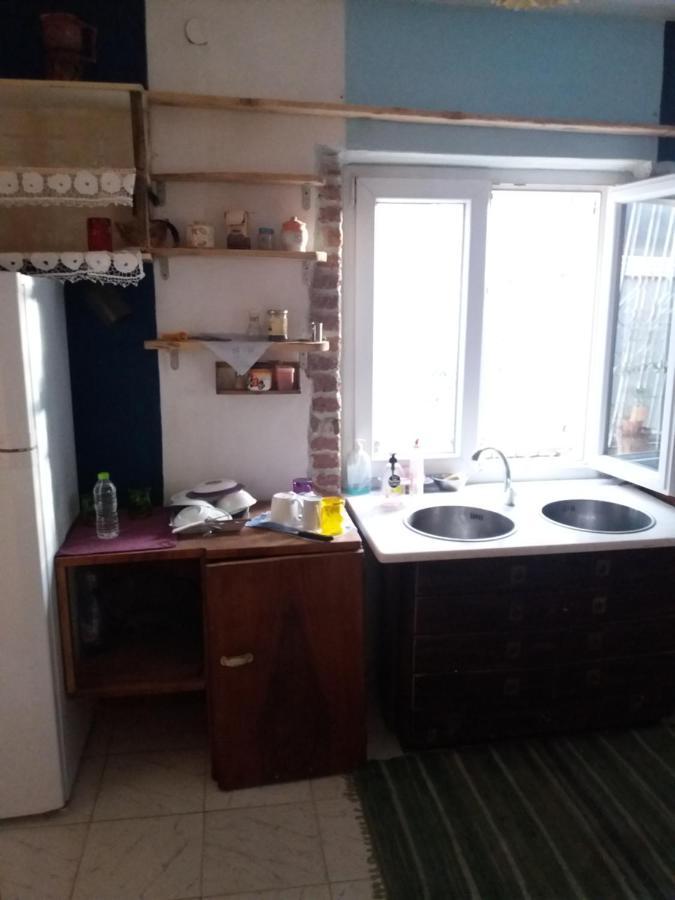 At Home Hostel Корча Екстериор снимка